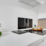 1 Bedroom Cozy In C Lägenhet *