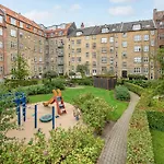 1 Bedroom Cozy In C Lägenhet Århus